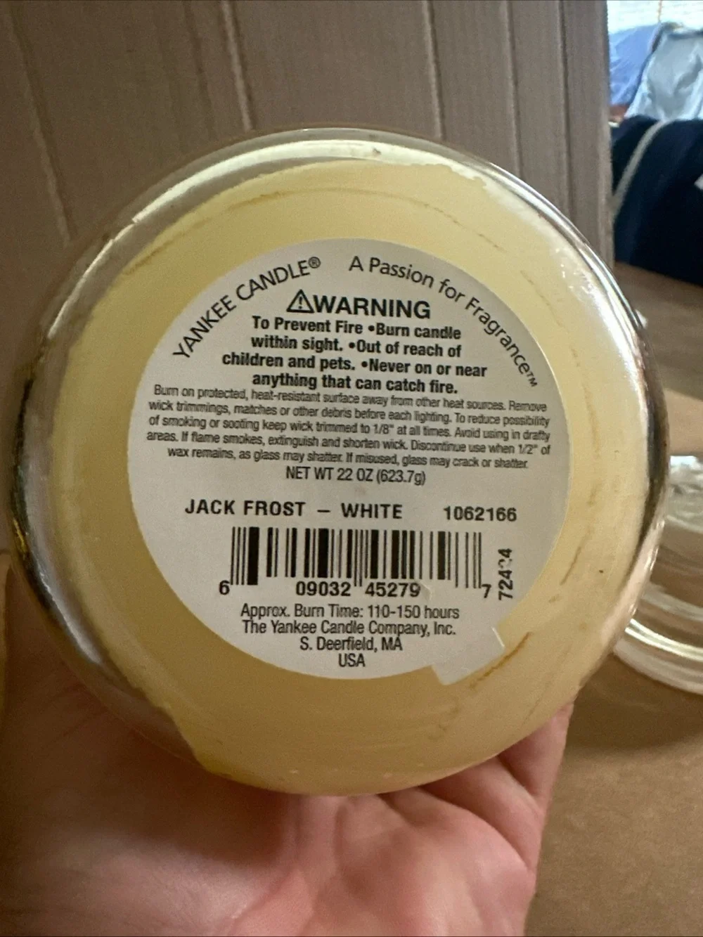 Yankee Candle classic yellow display
